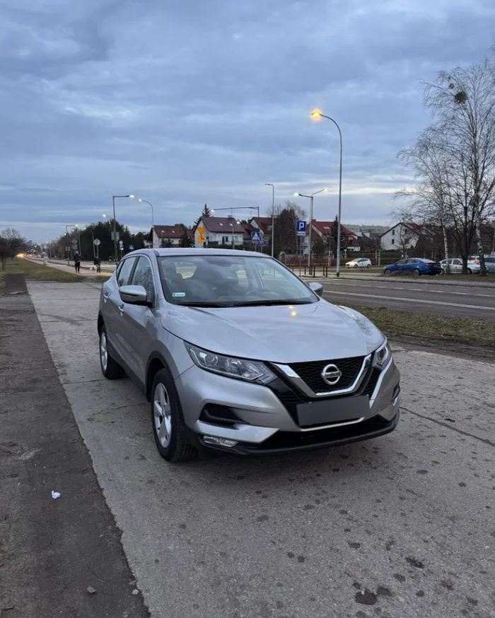 Nissan Qashqai II 1.3 DIG-T Acenta Ambition