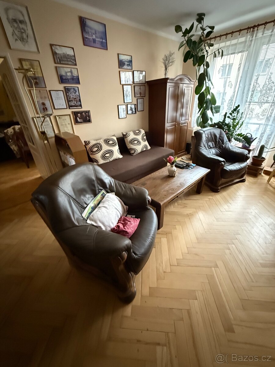Kožená křesla