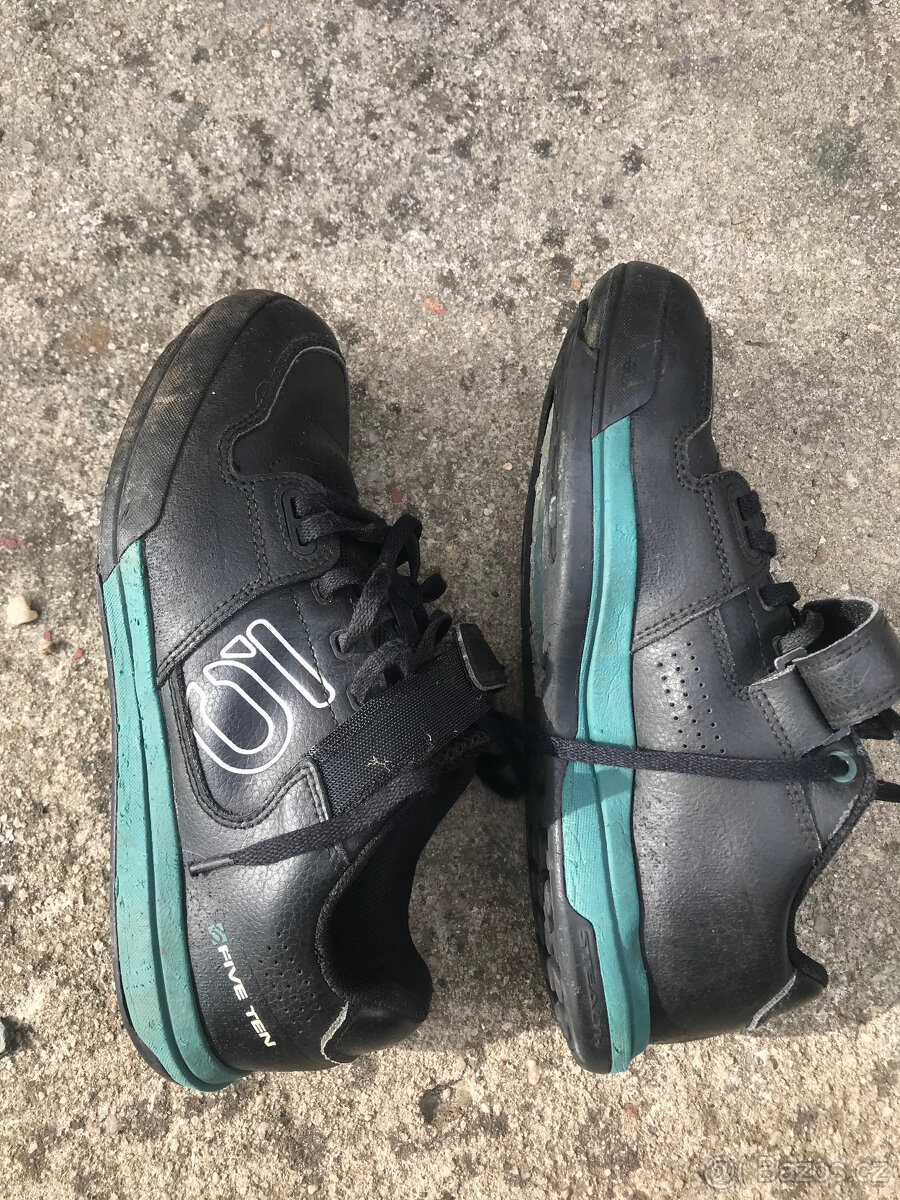 Enduro MTB boty Five Ten Hellcat