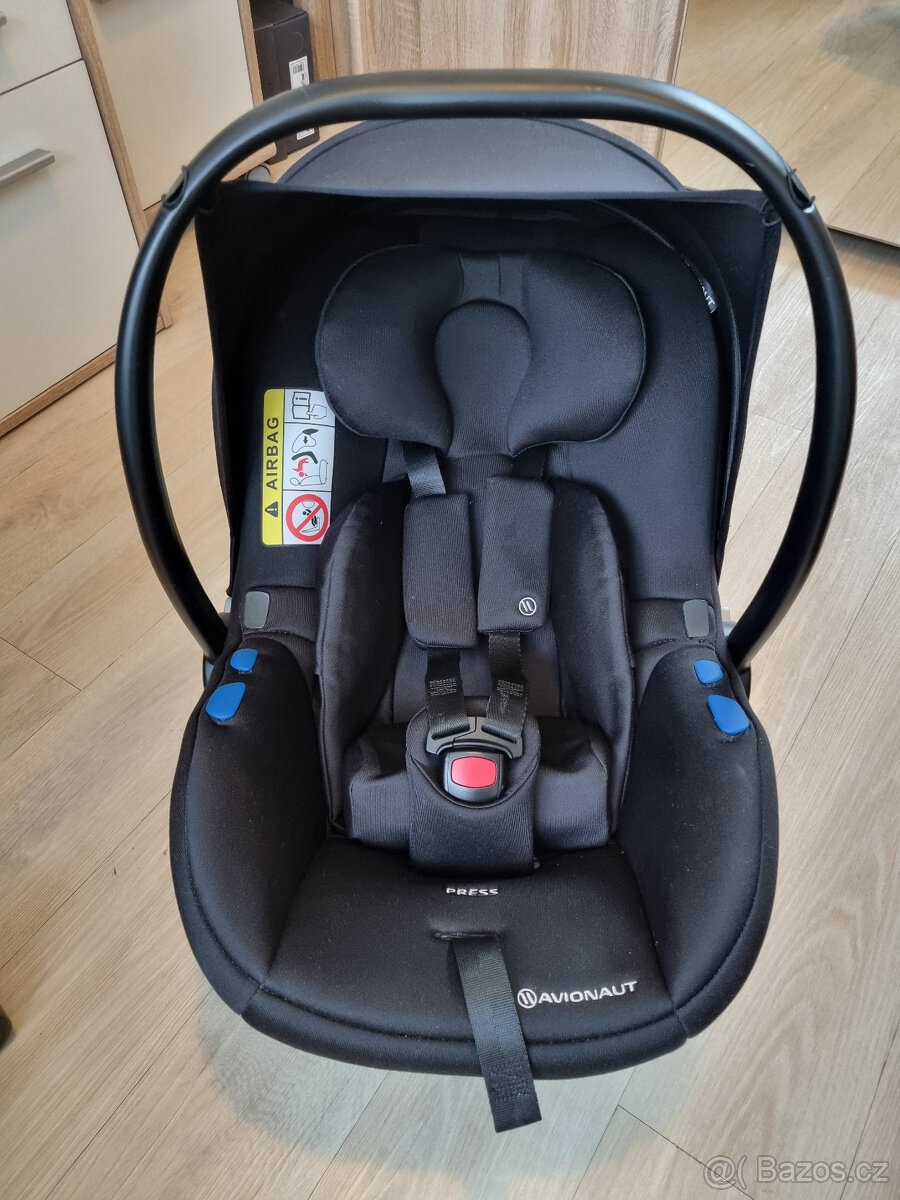 Avionaut Pixel i-size 2020 + základna isofix