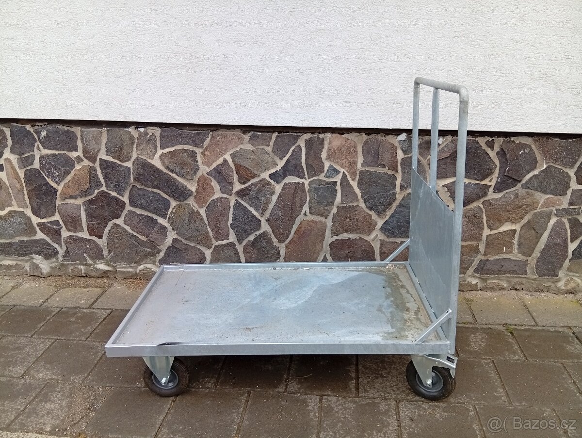 Přepravní vozík plošinový vozík