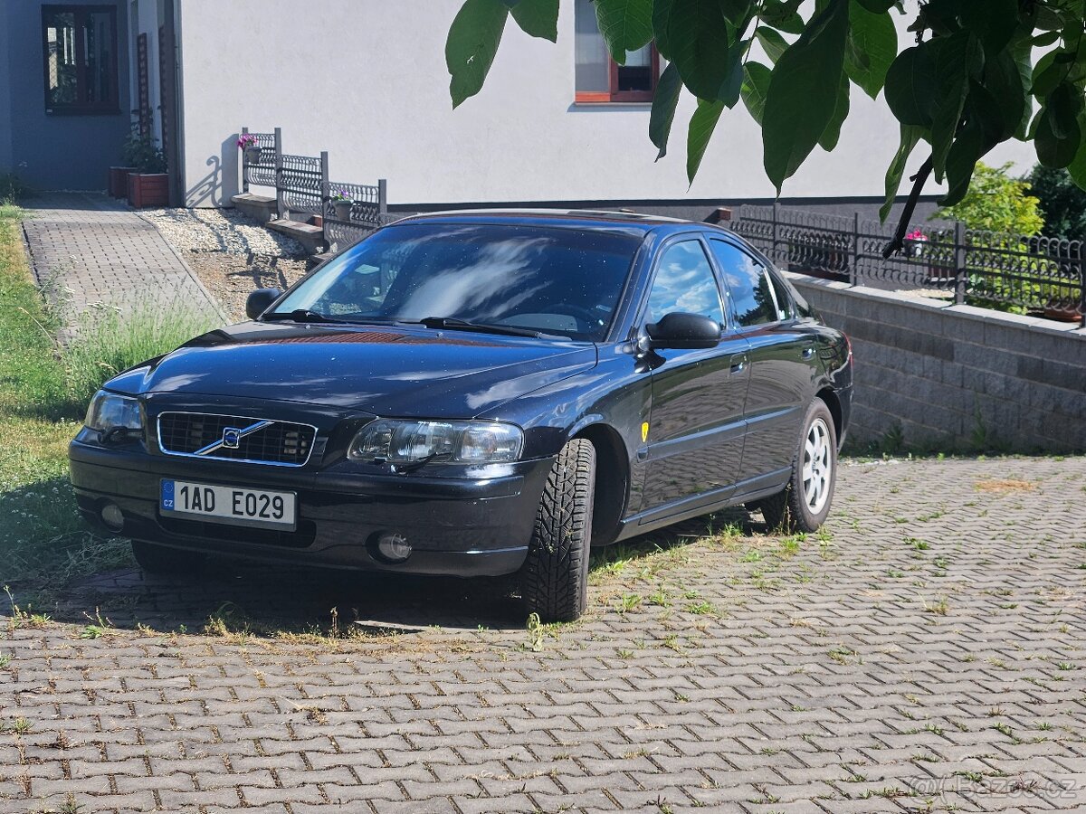 Volvo S60 2.4T 177kw AWD automat LPG