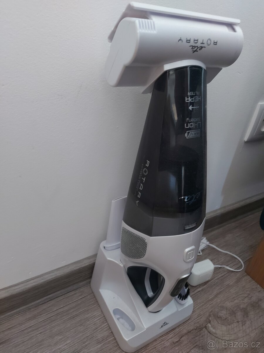 Prodám málo používaný vysavač aku Eta rotary