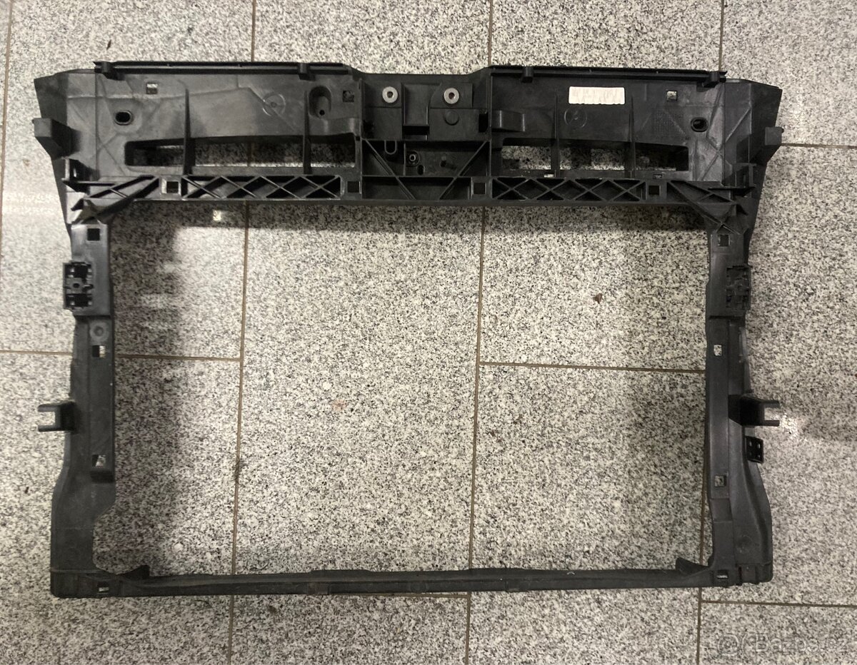 STĚNA CHLADIČOVÁ ŠKODA KAROQ 57A805588E  57A805588J