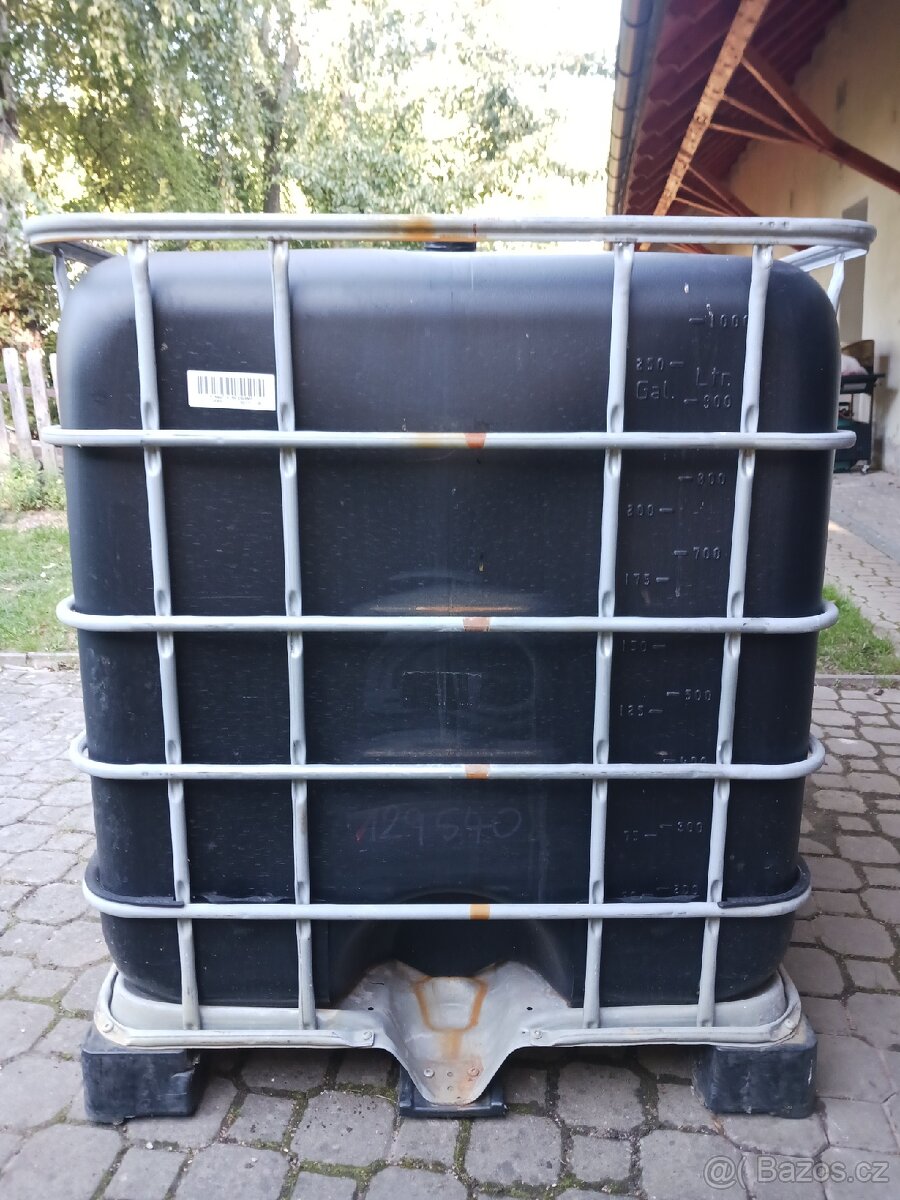 IBC nádrže 1000l