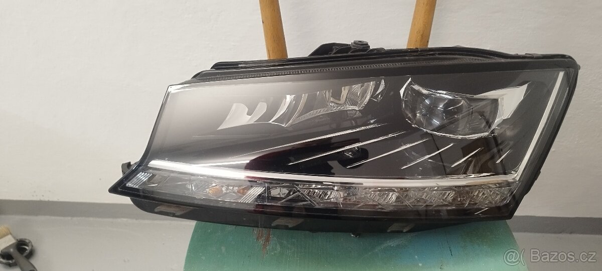 Přední světlo Fabia 3 lift