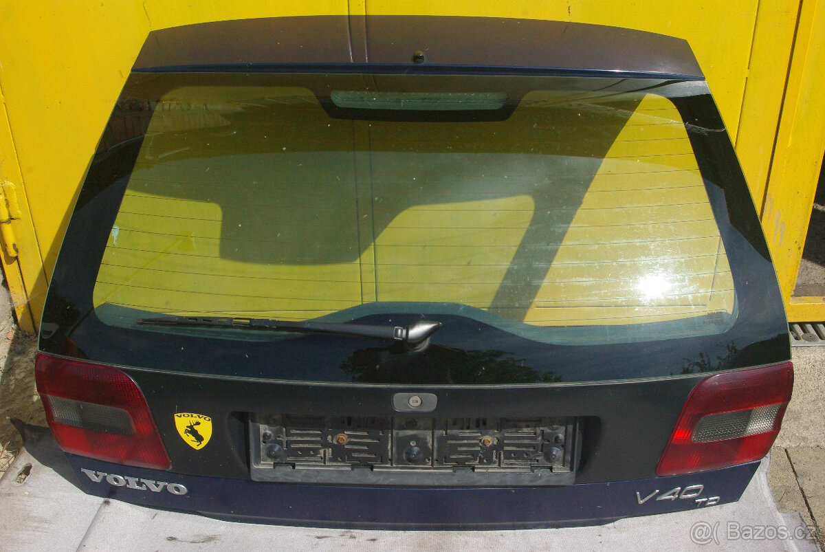 5. dveře Volvo V 40