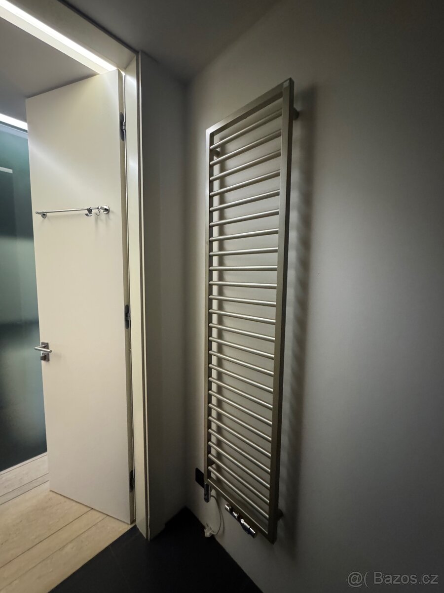 Zehnder Subway 180x45