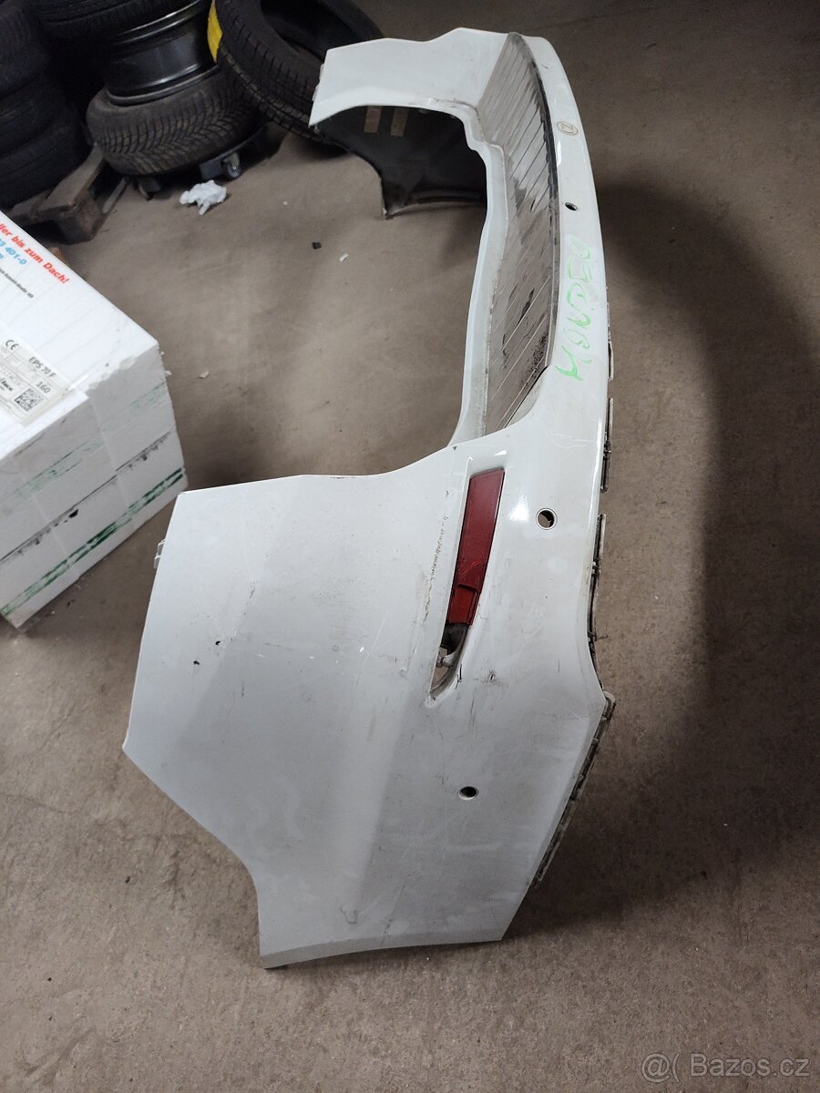 Zadní Nárazník Ford Mondeo MK4