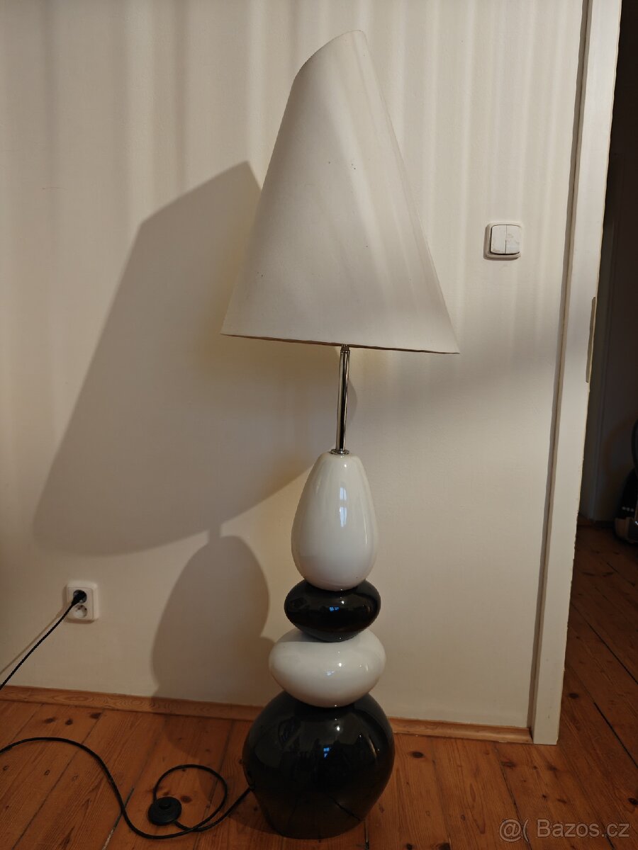 Designová lampa