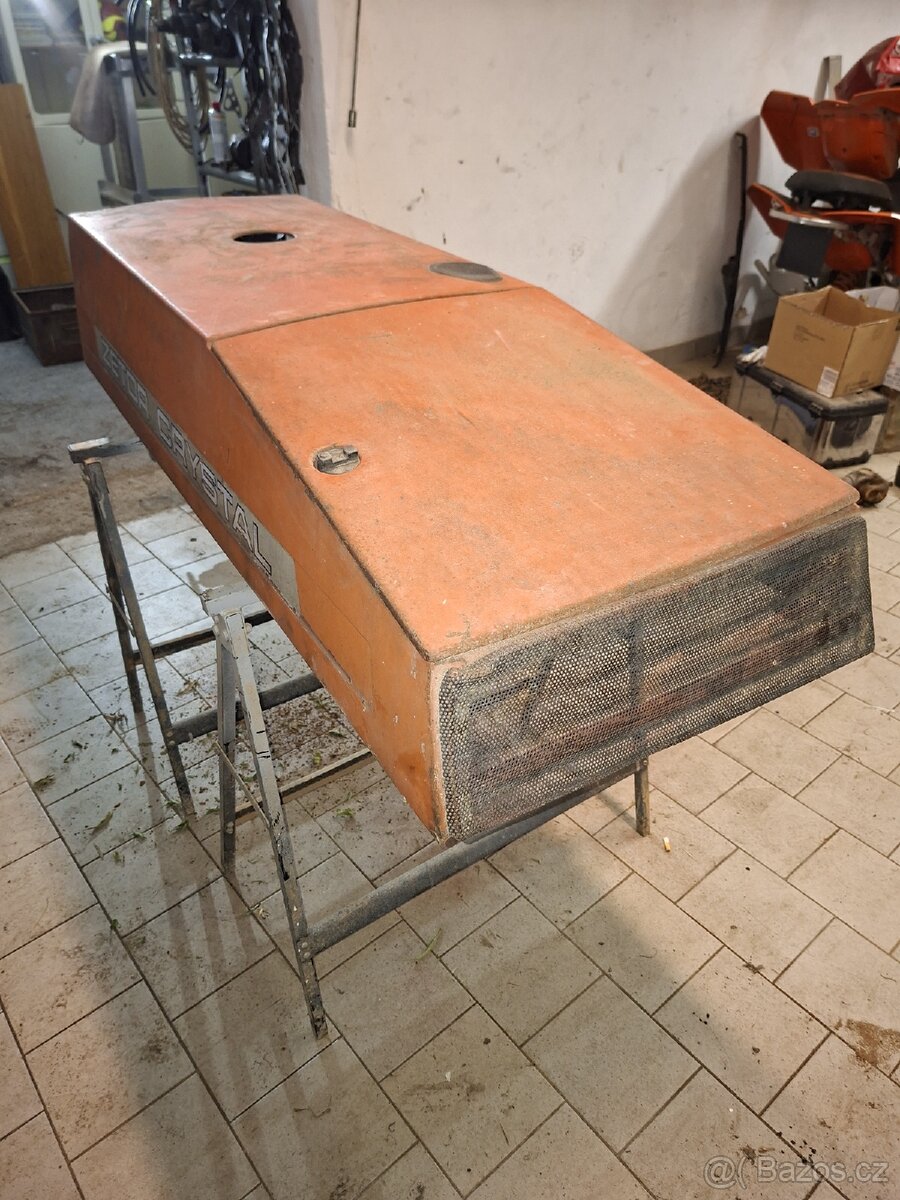 Kapotaž Zetor crystal