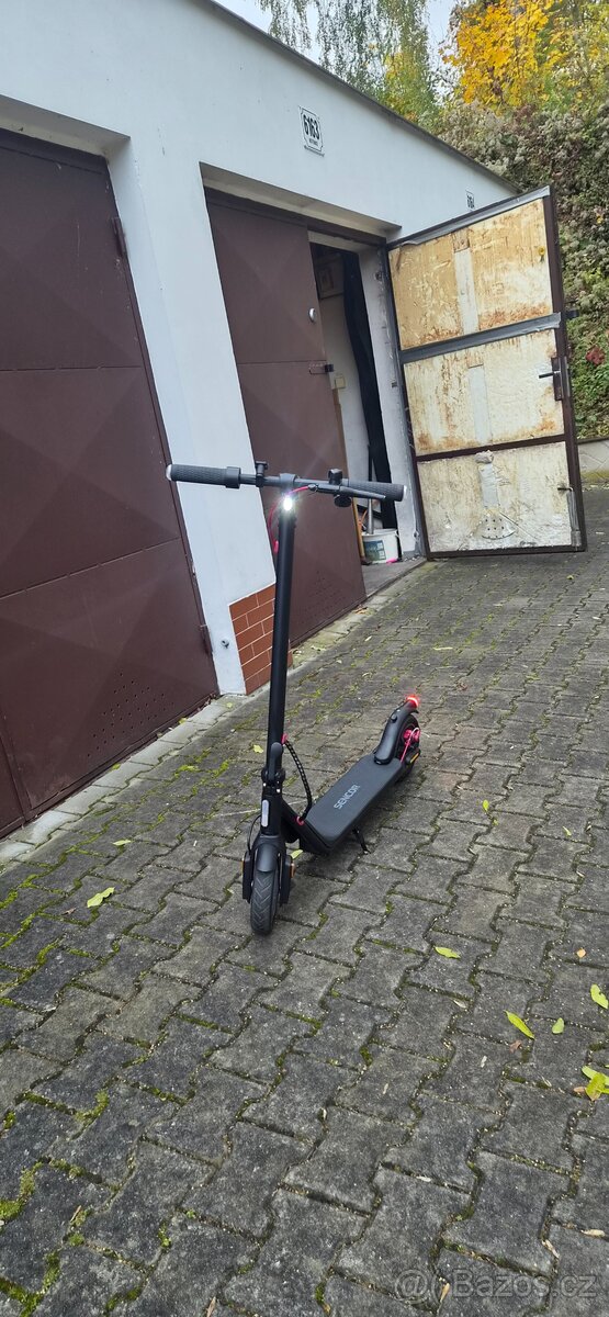 Elektrokoloběžka Sencor S21