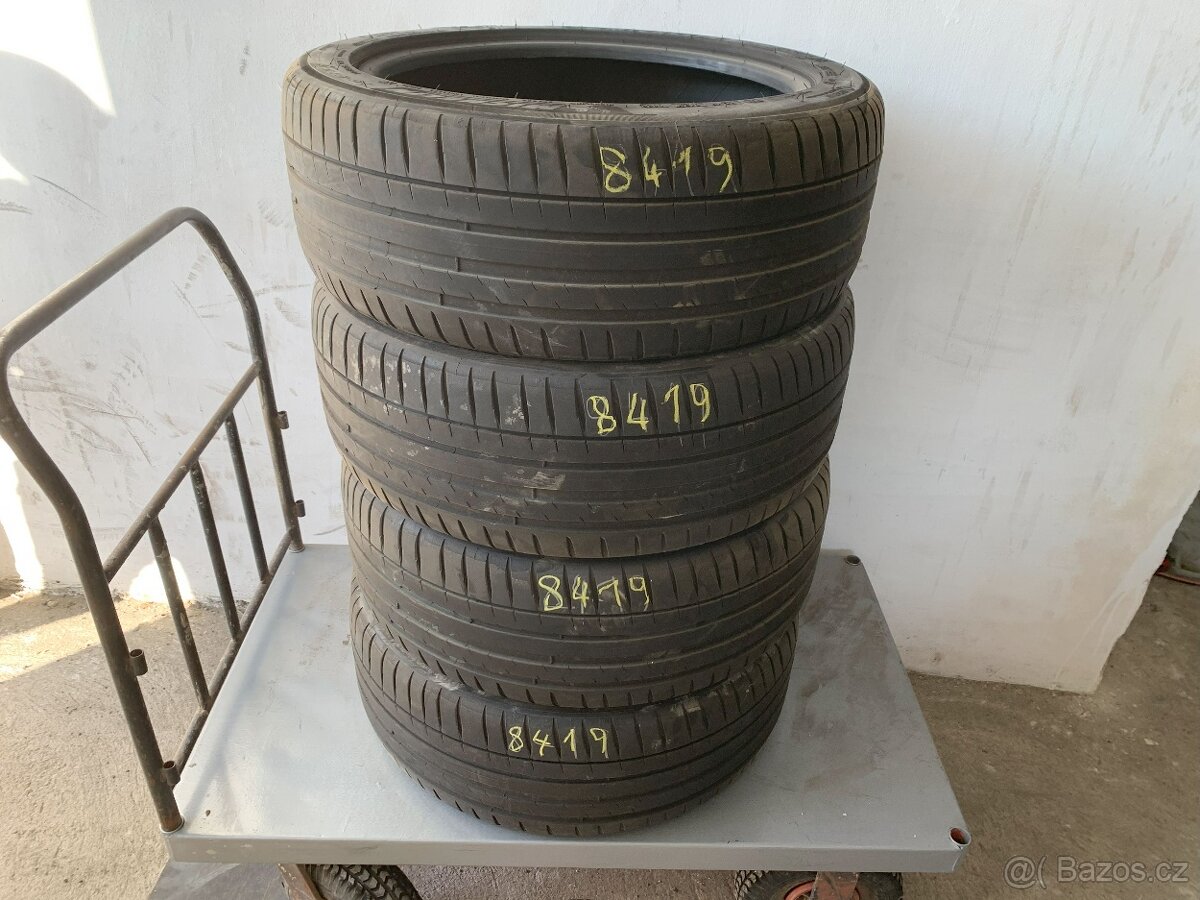 Letní pneu 245/45/19 Michelin PilotSport AO 102Y sada č.8419