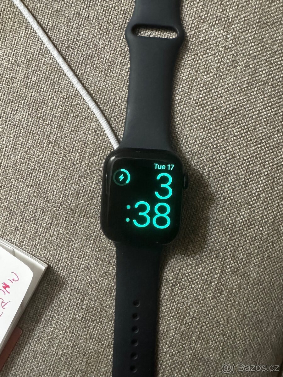 Apple Iwatch 8 45 mm GPS
