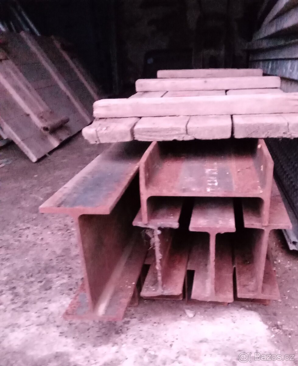 Prodám traverzy 18 I 300 kč/metr