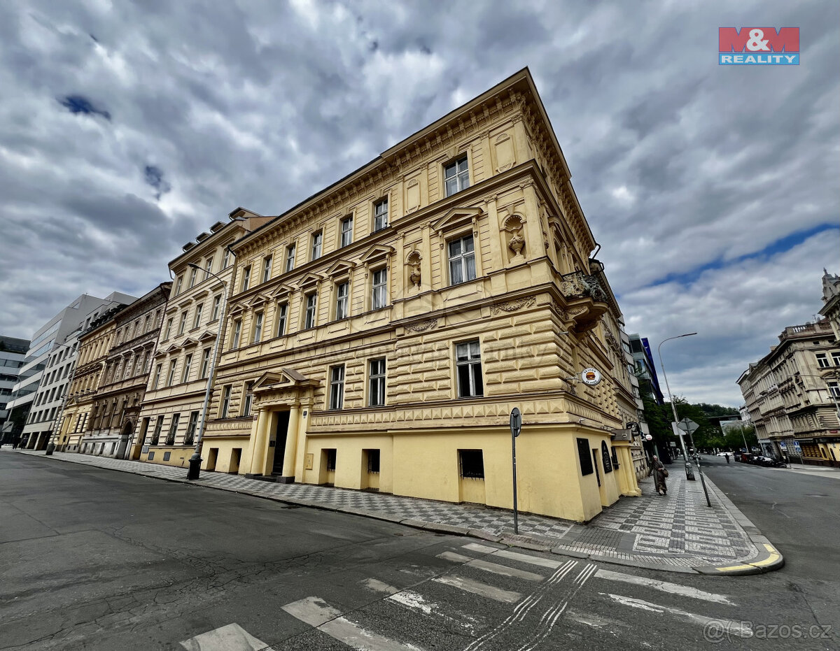 Pronájem kancelářského prostoru,106 m², Praha,ul. Klicperova