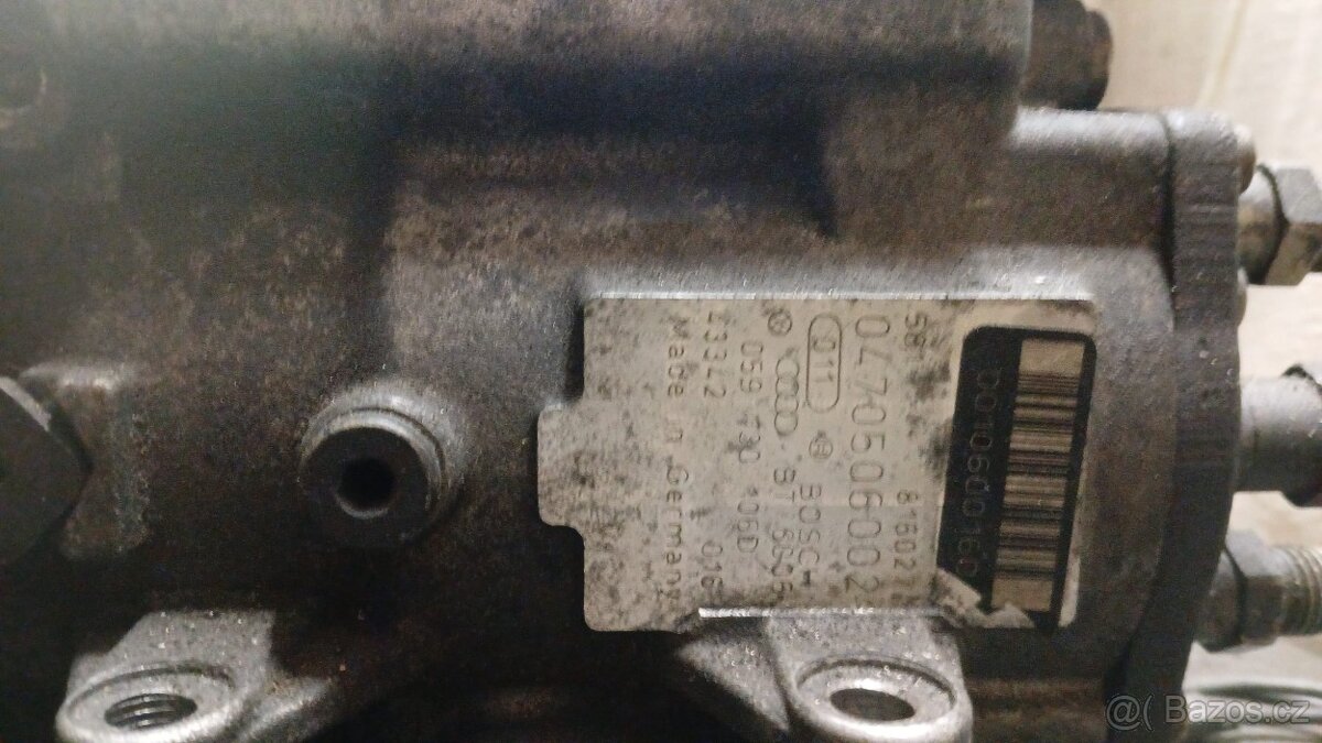 Naftové čerpadlo 2.5tdi