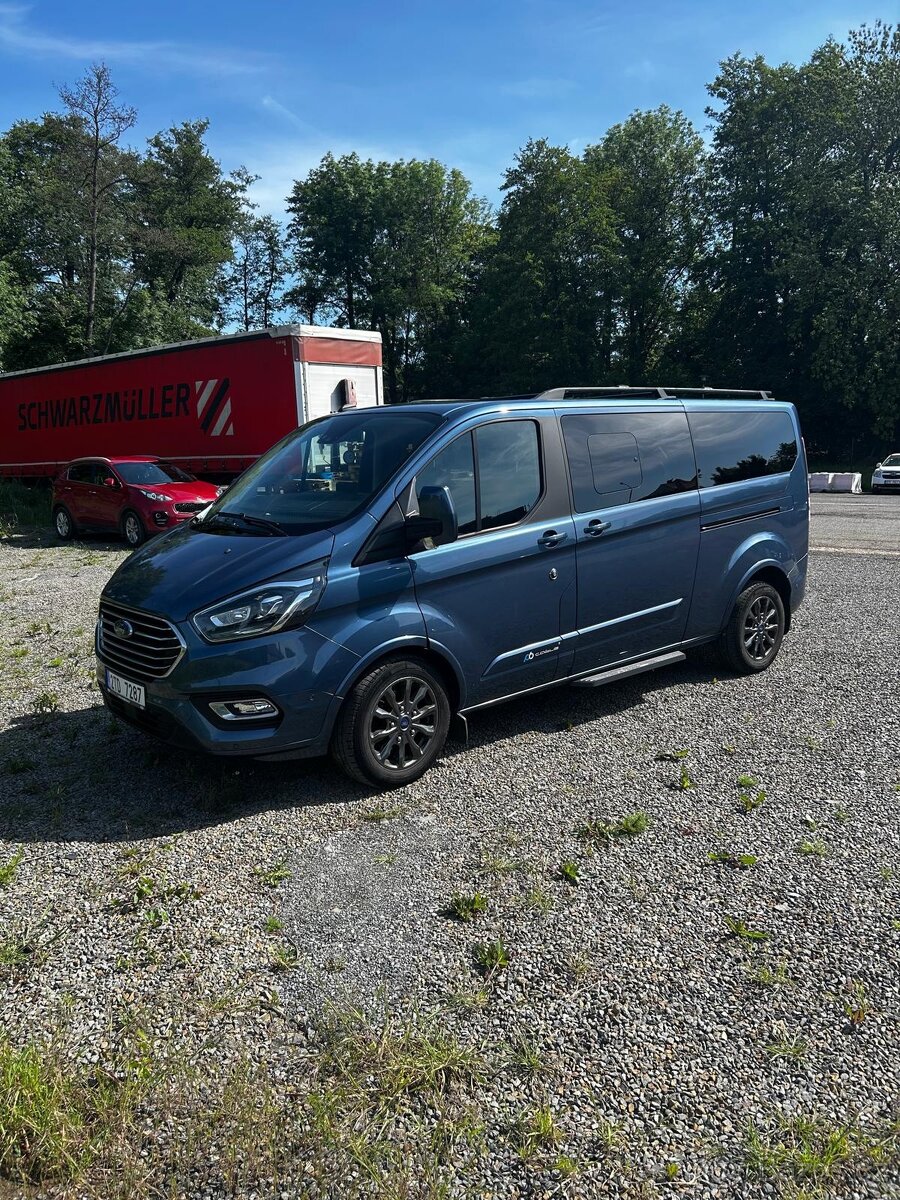 FORD TOURNEO CUSTOM