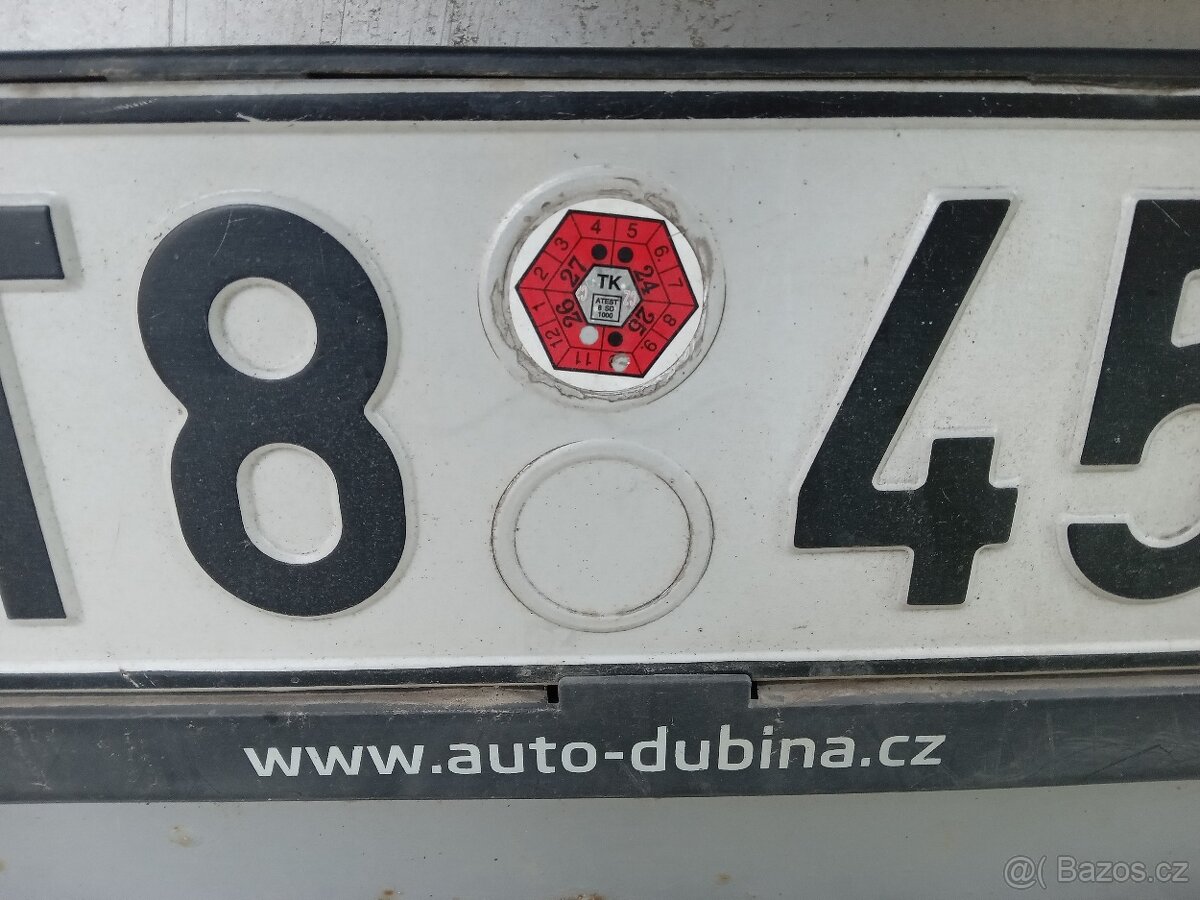 Skoda octavie 1 1.6 75kw stk do 10.2025