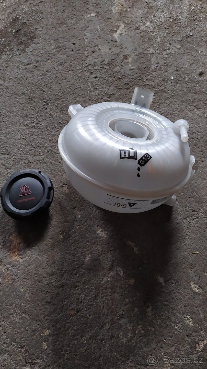 Nádobka na chladící kapalinu G13 VW