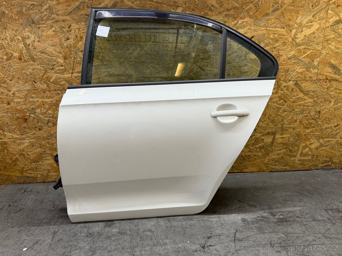 Leve zadní dveře Seat Toledo Škoda Rapid 2014