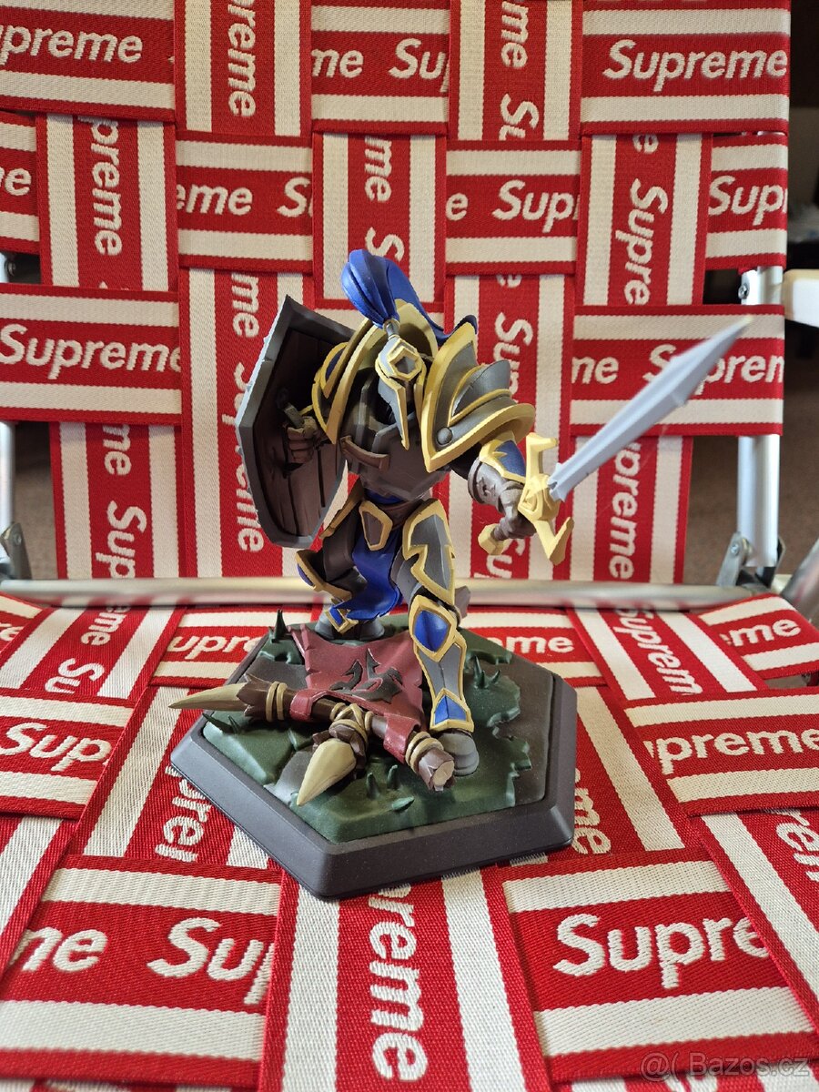 Warcraft legends human footman