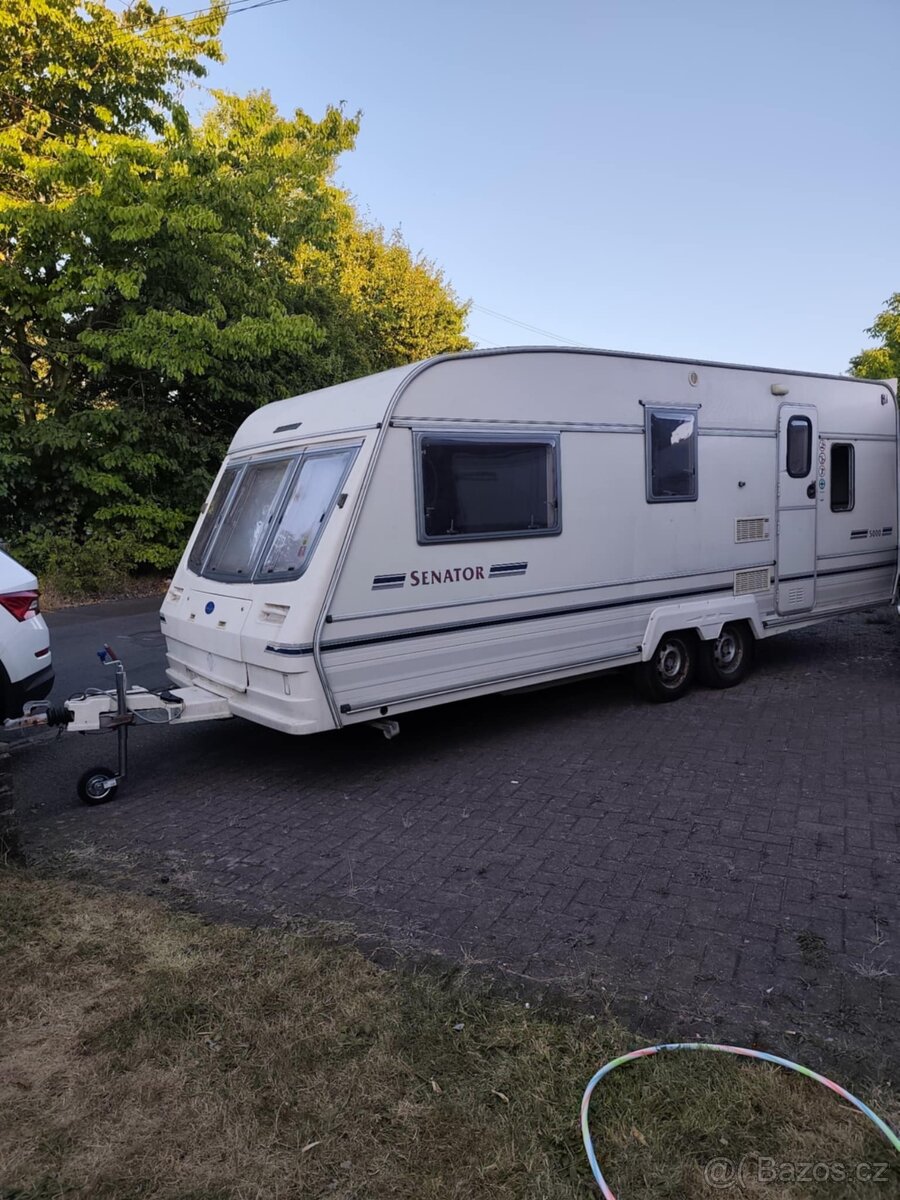Karavan Senator 5000