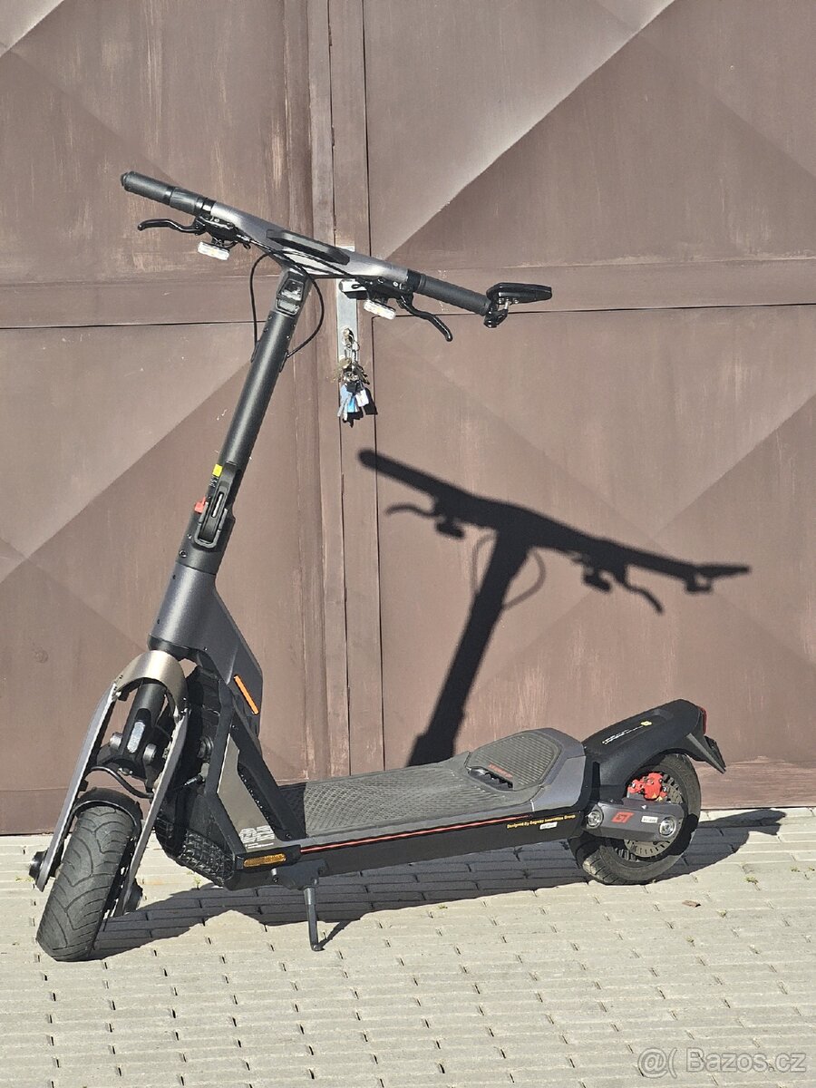 🛴 Segway GT2 – 800km naj., 6kW, EXA Form