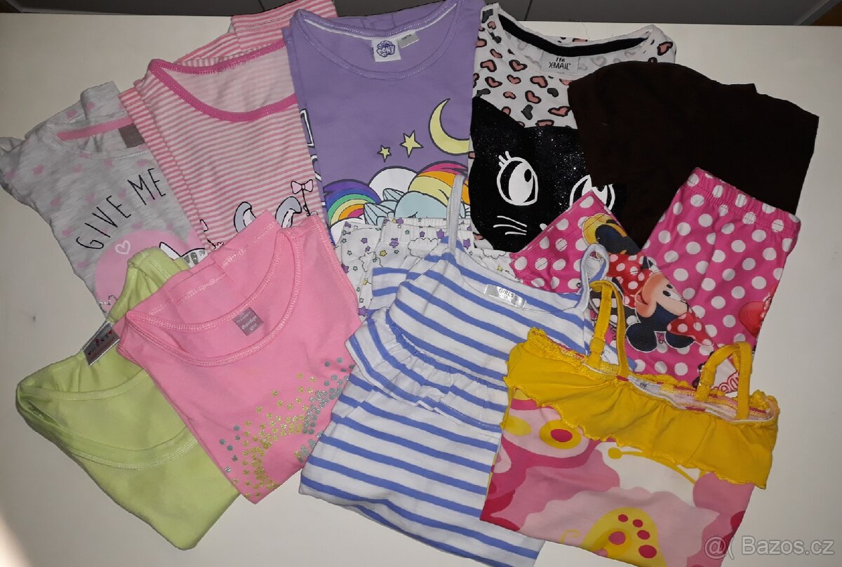 Letní set oblečení vel. 110 - 116 a tričko Adidas