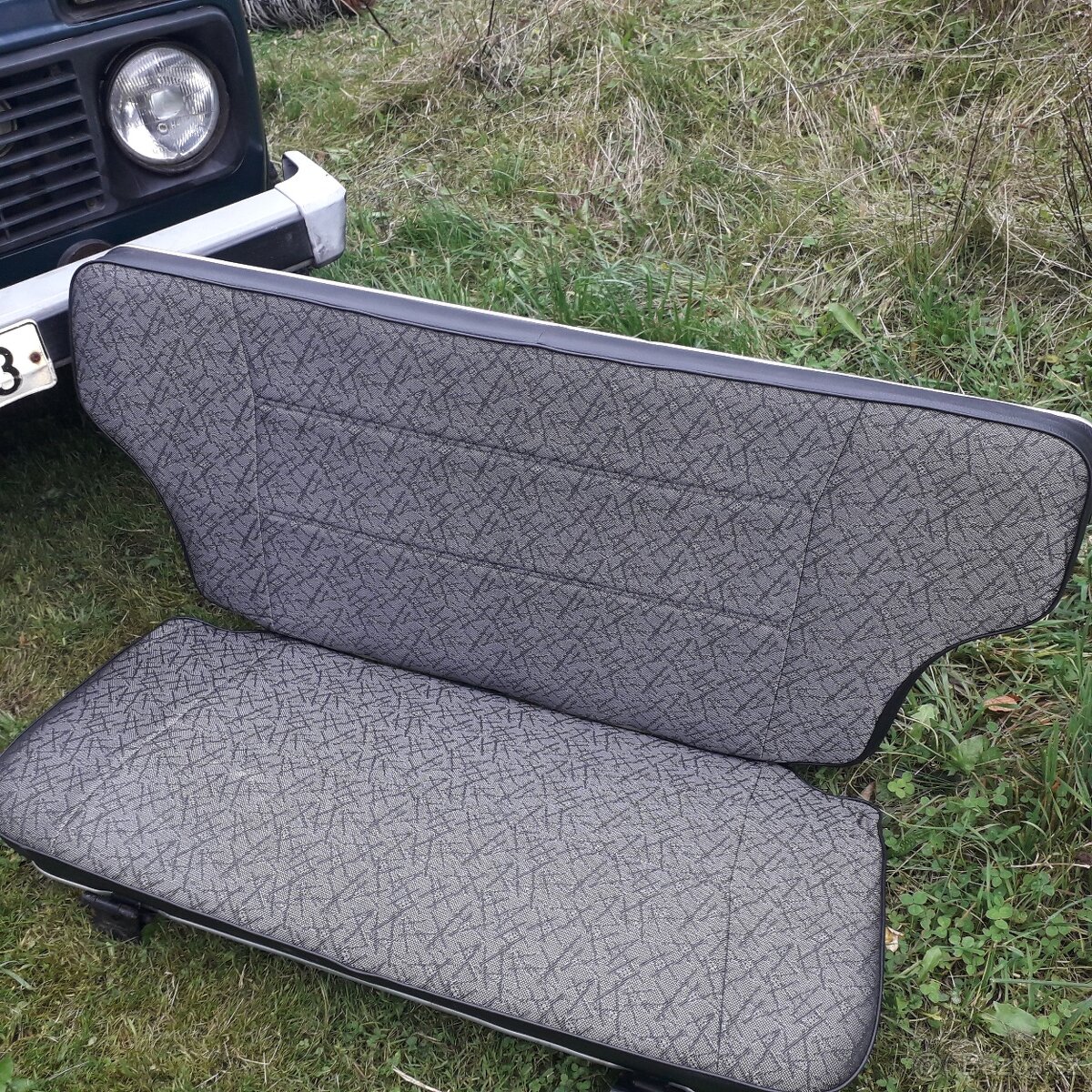 zadní sedačky Lada Niva
