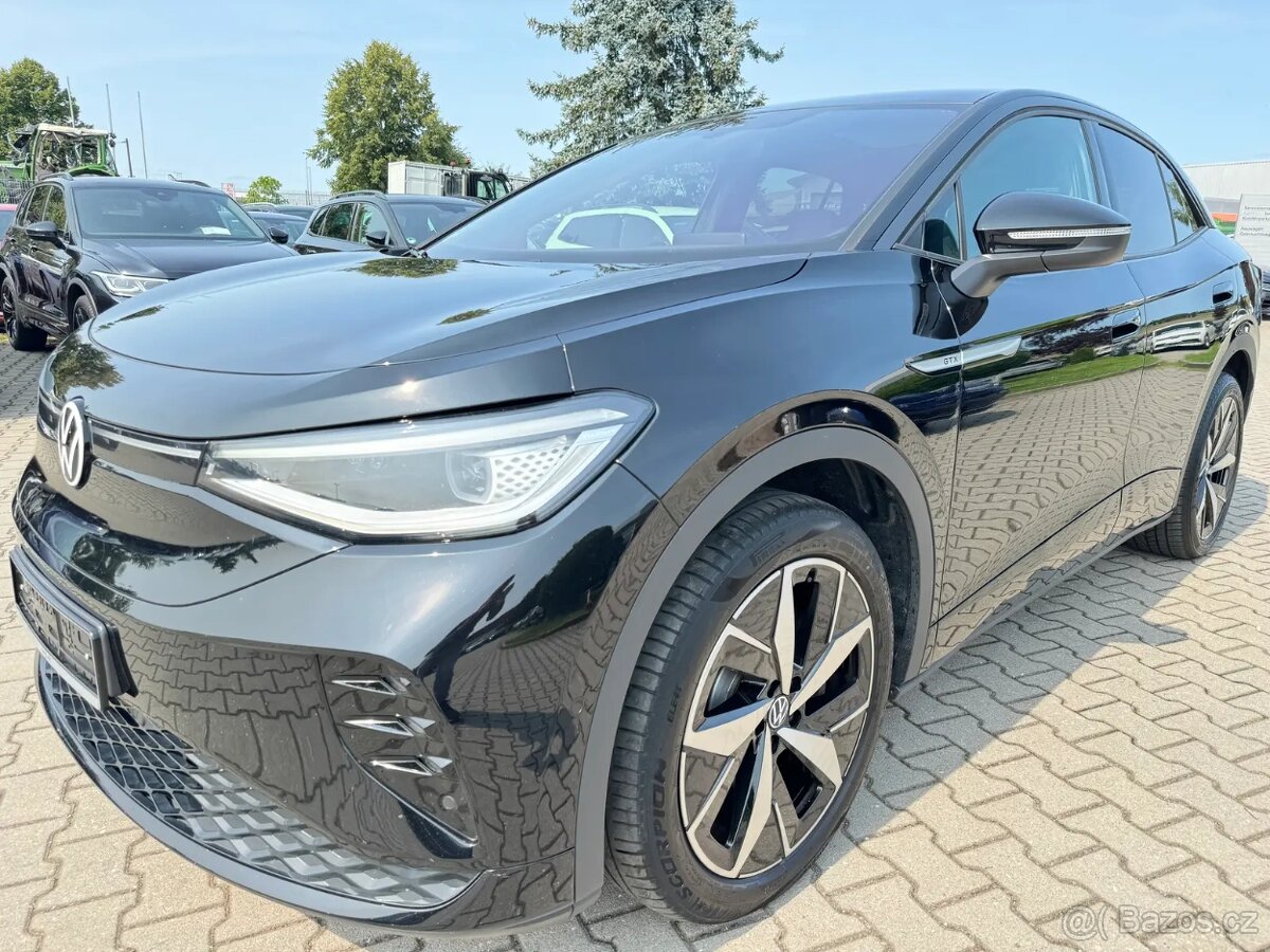 VW ID.5 GTX elektro 220kw 4x4,panorama,tepelko,kamera,keyles