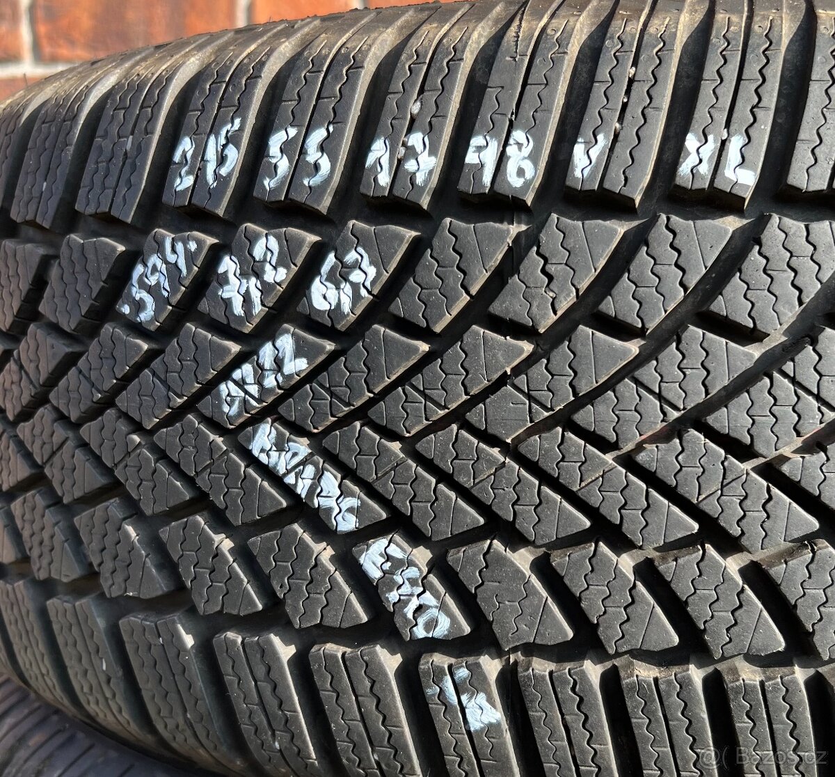 215/55 R17 98V XL zimní pneumatiky Bridgestone (0722)