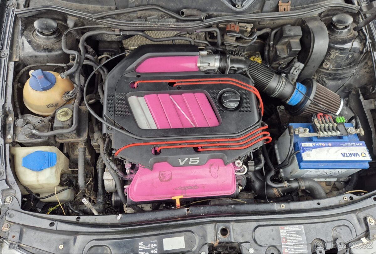 Motor 2.3 VR5 komletní