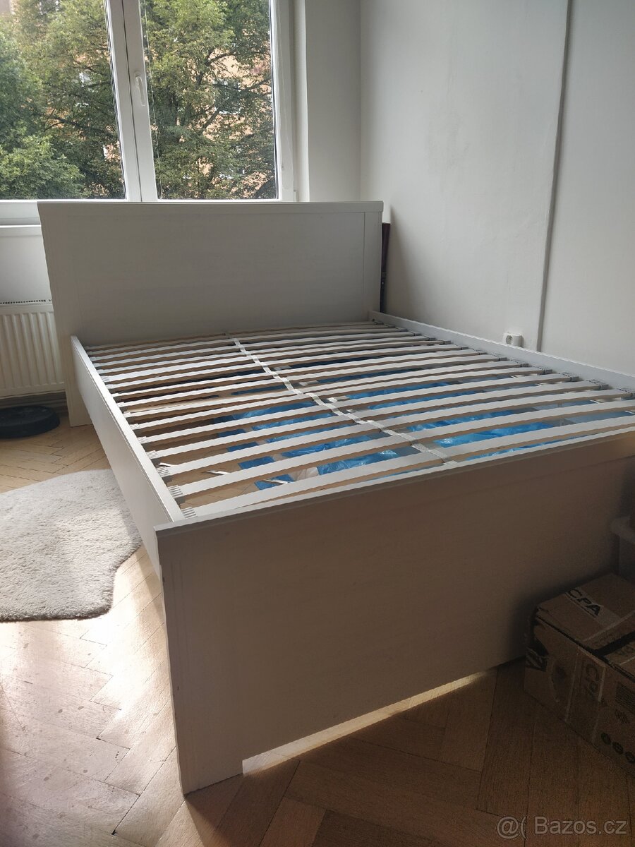 Postel 140x200 cm