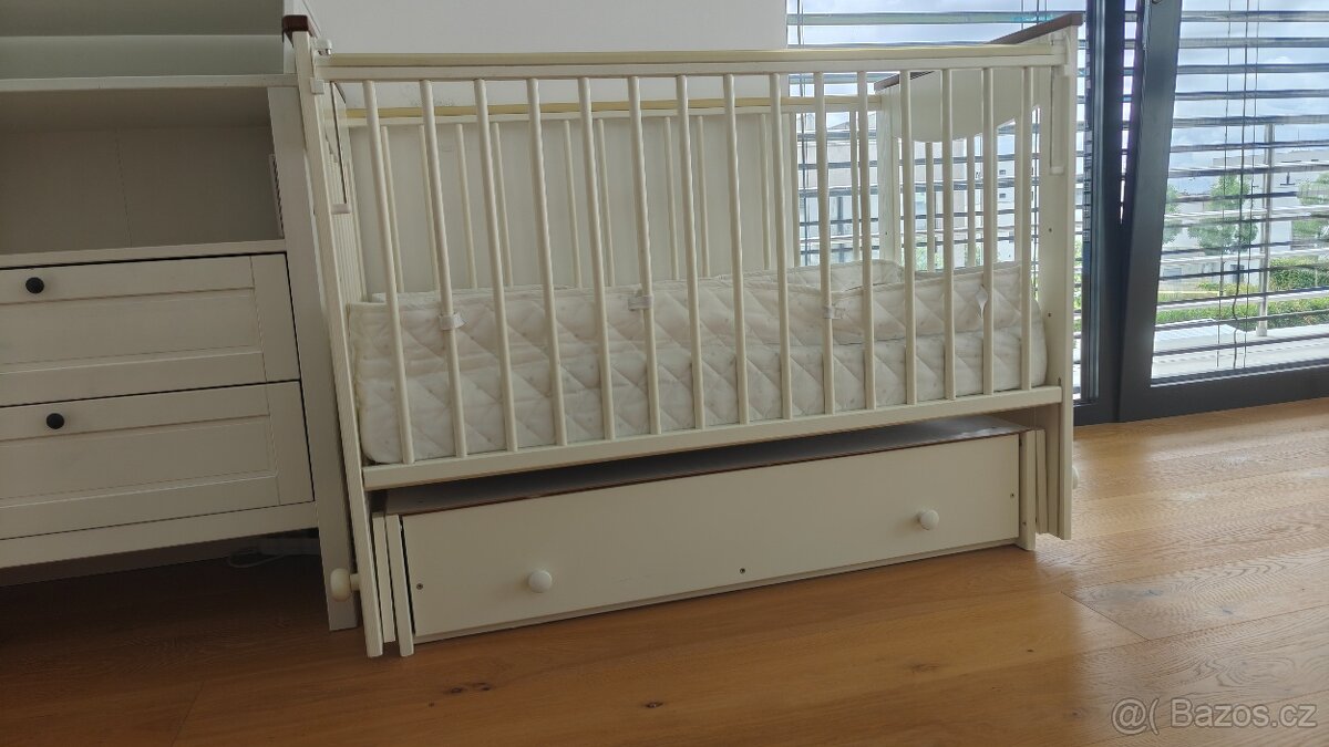 Dětská postýlka