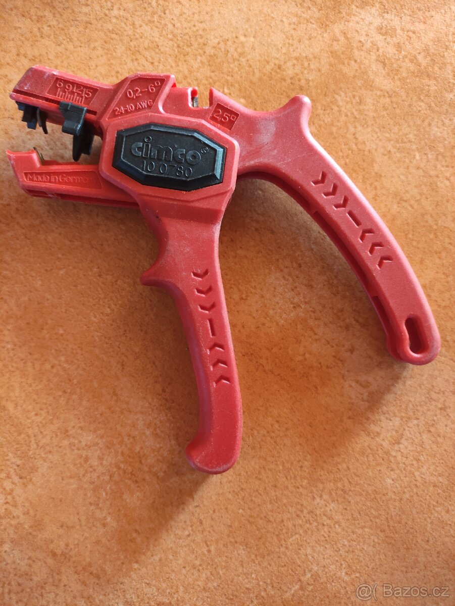 Prodám elektro nářadí a materiál