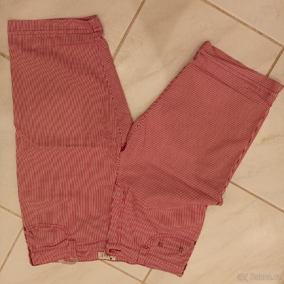 Dámské bermudy velikost 40