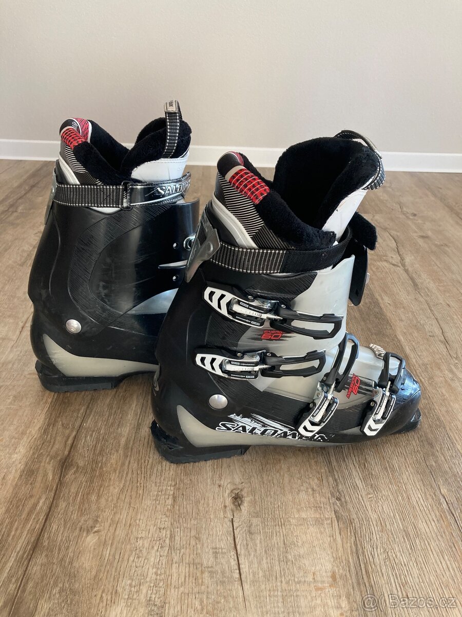Lyžáky Salomon Mission 60 velikost 48