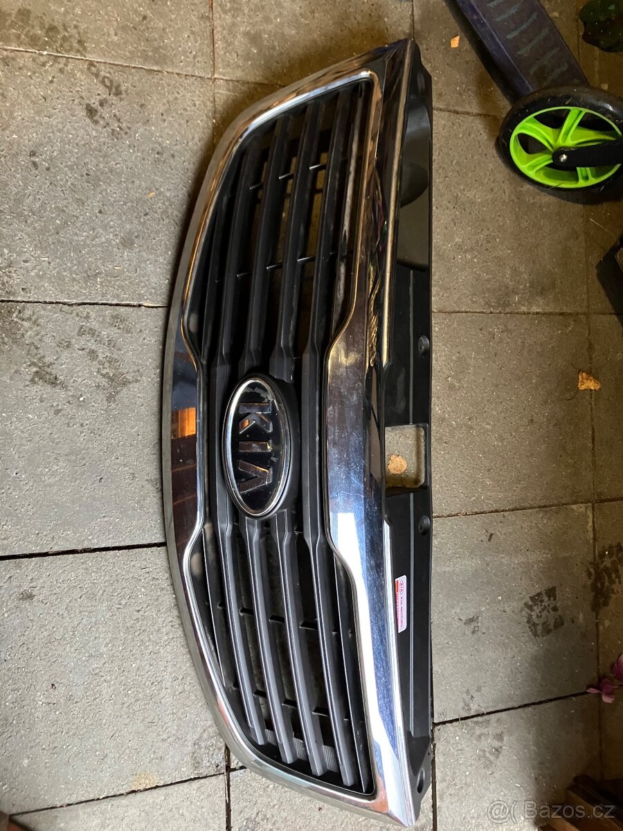 Přední maska kia sportage 3