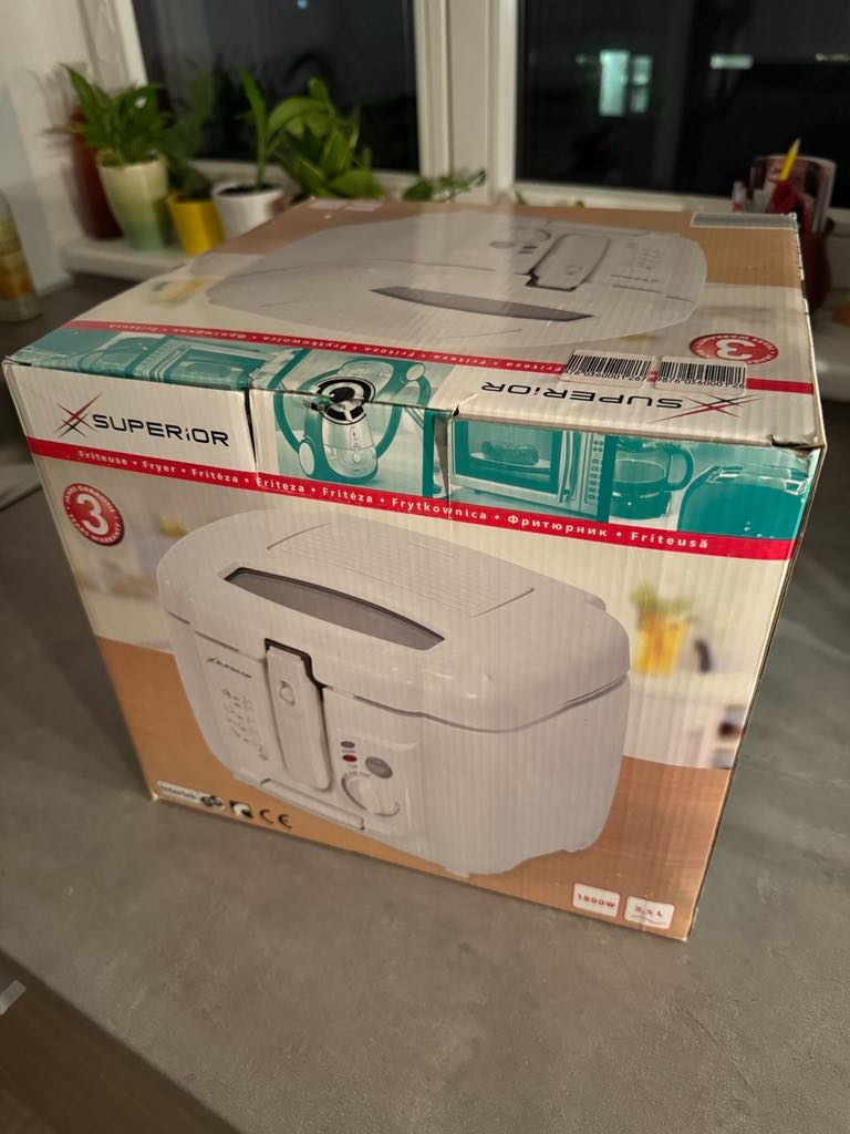 Domácí fritéza Superior