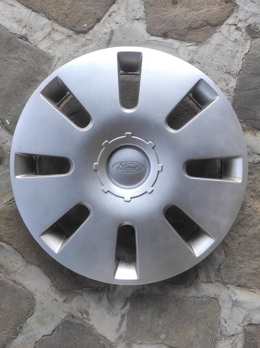 1 kus poklice Ford Focus II. (15")