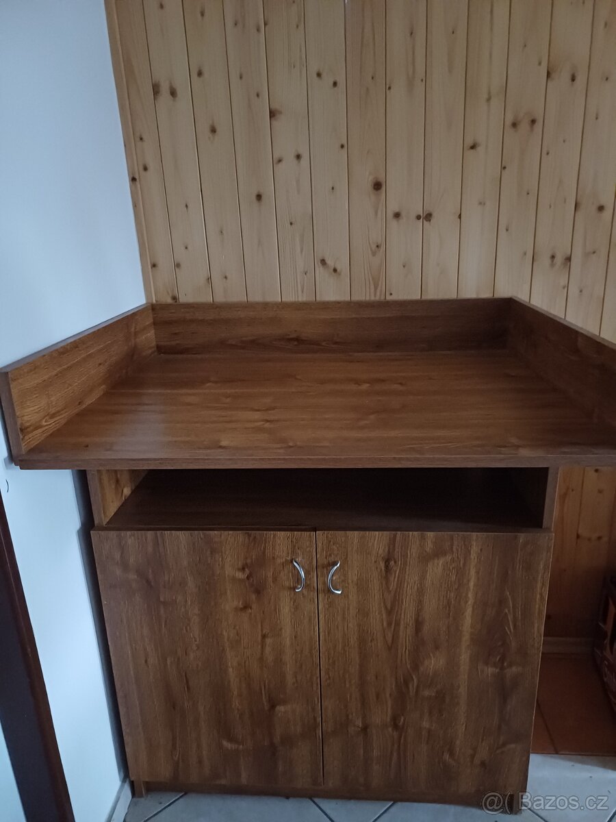 Komoda přebalovací pult