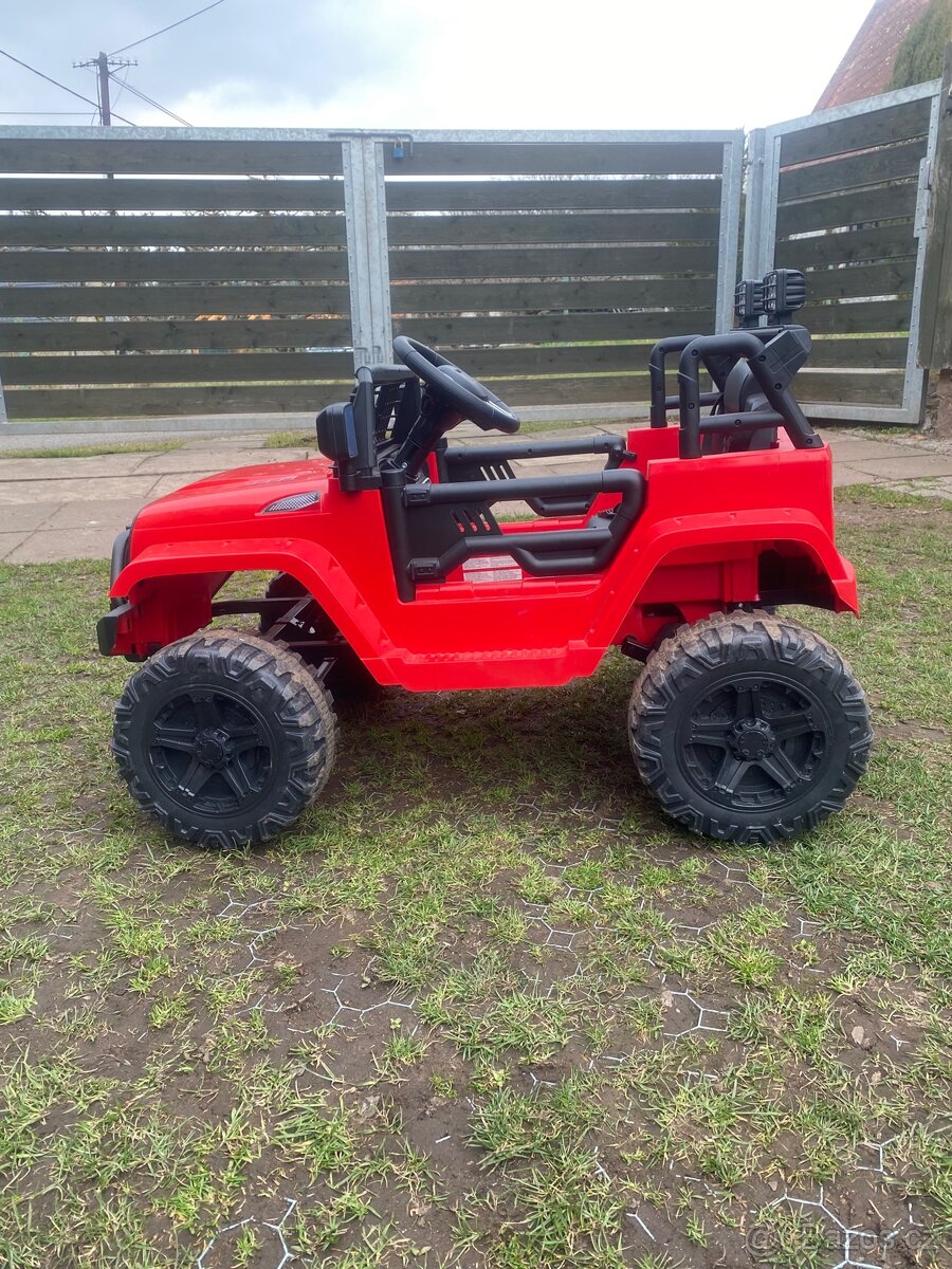 Elektrické dětské auto