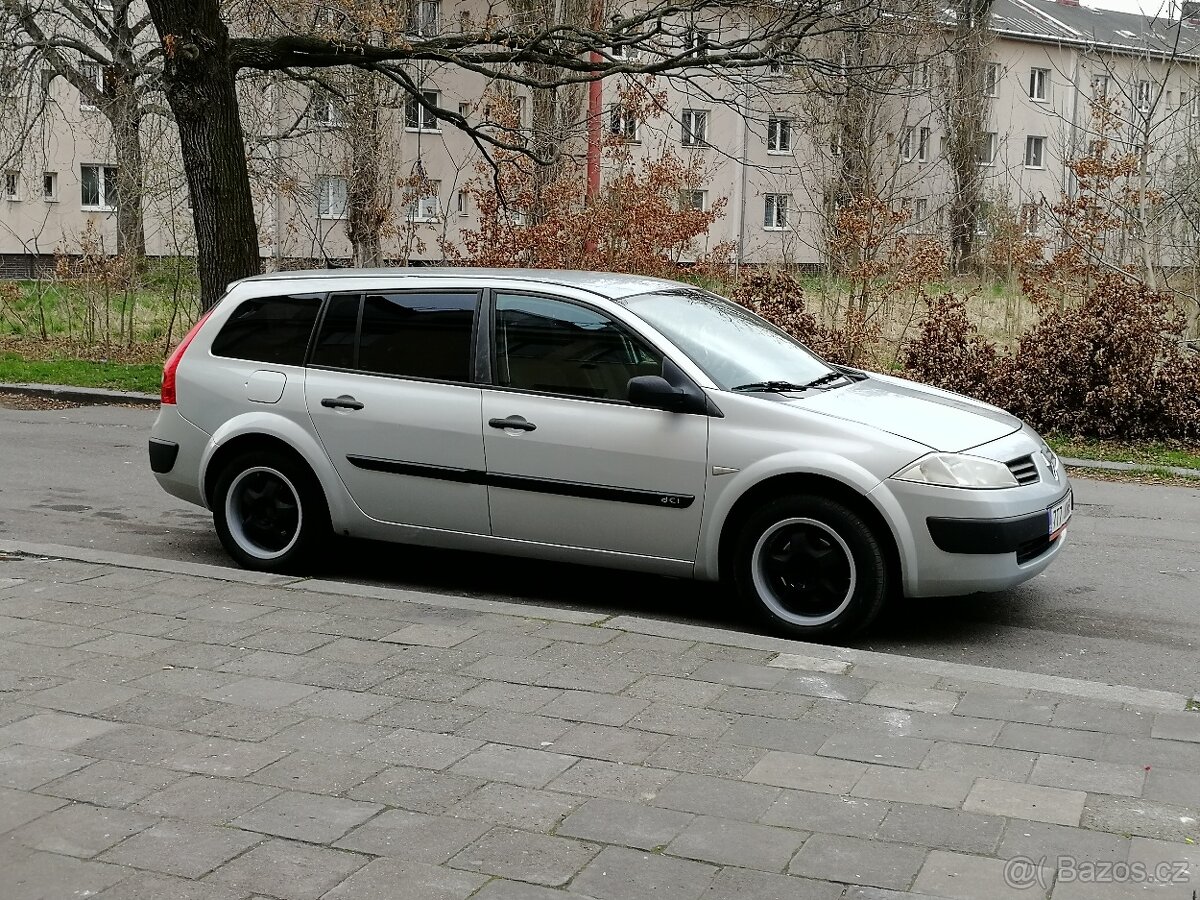 Renault megane 1,5 kombi 60kw jen výměna za jiné auto děkuji