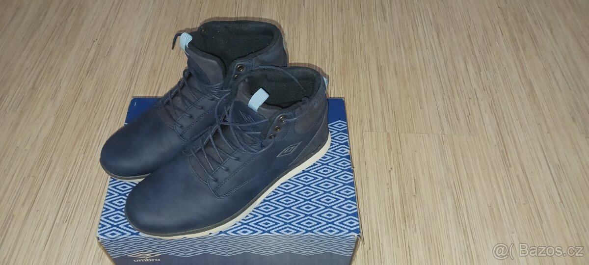 Boty umbro