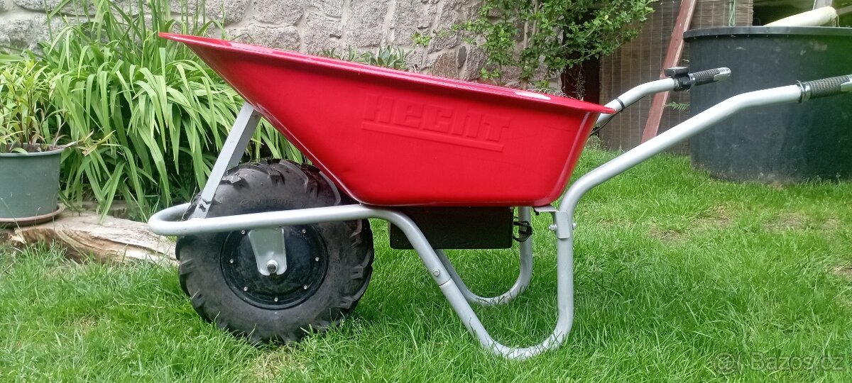 Akumulátorové kolečko - HECHT 2620 - Motučko
