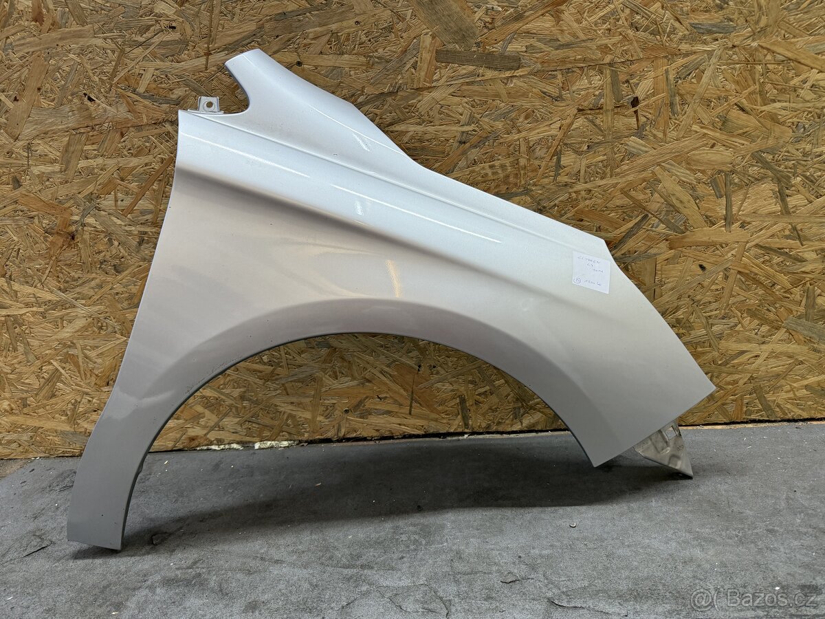 Pravy blatnik Citroen C4 2011