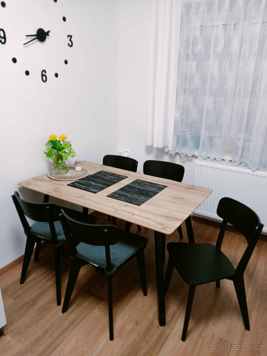Prodám 5× židle IKEA LISABO – černé, jako nové