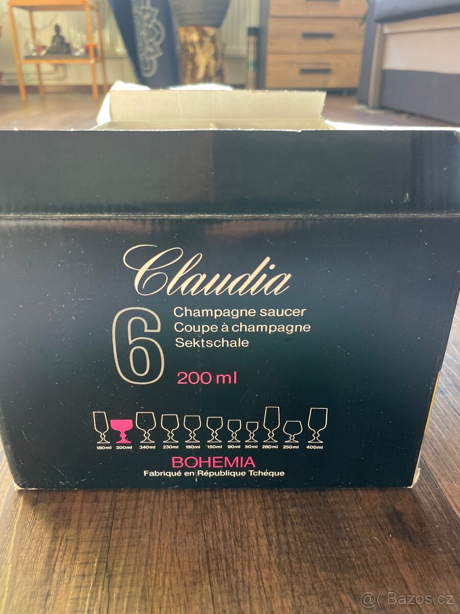 Skleničky na sekt