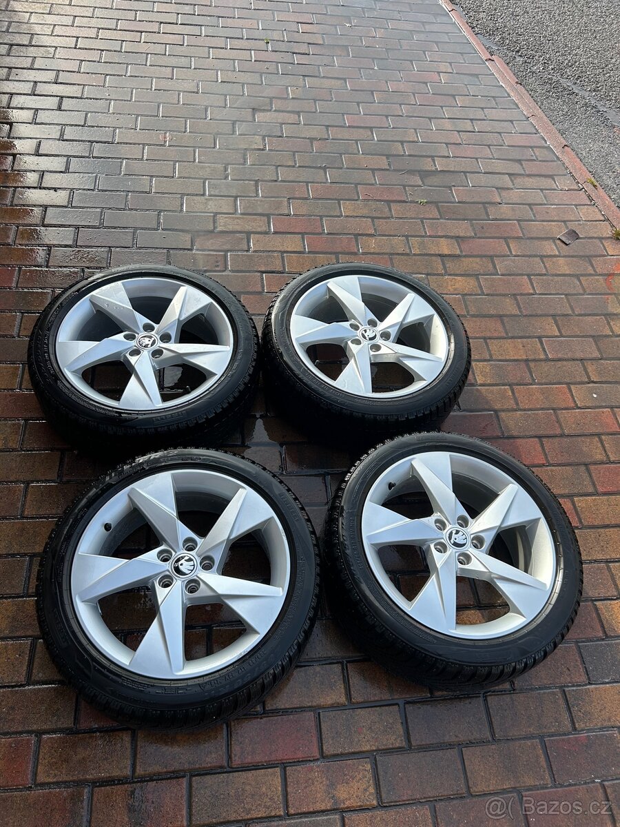 Alu zimní kola Volans 17" škoda scala, kamiq 205/50 r17